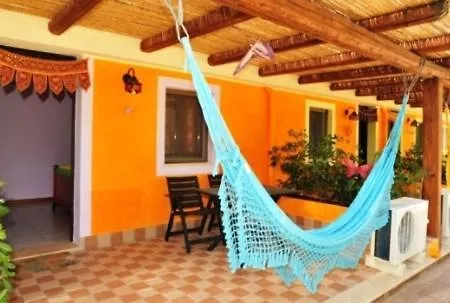 Couette-café Butterfly House