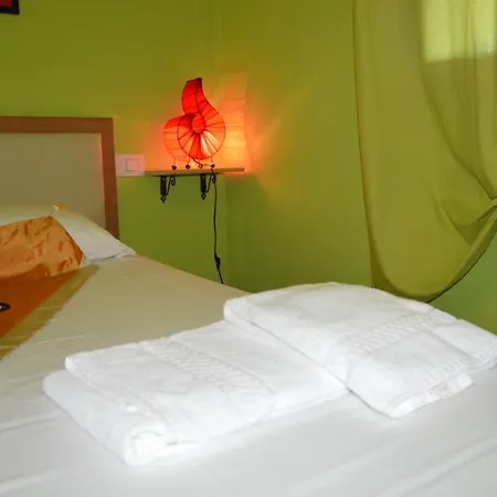 Bed & Breakfast Butterfly House *