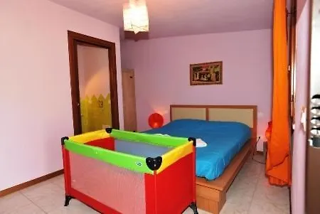 לינה וארוחת בוקר Butterfly House